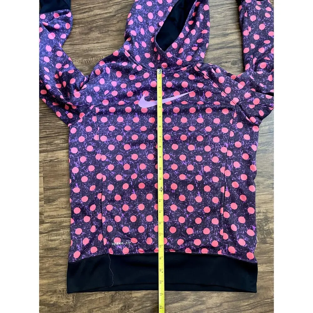 Nike this therma